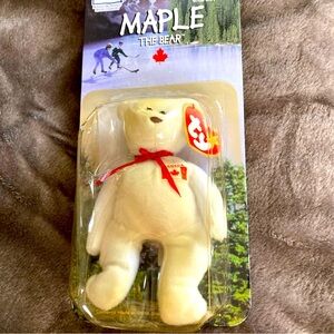 Estate sale, Maple The Bear - 1996 McDonalds Ty Beanie Baby